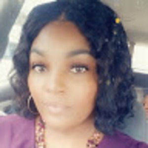 Meet your Posher, Derica